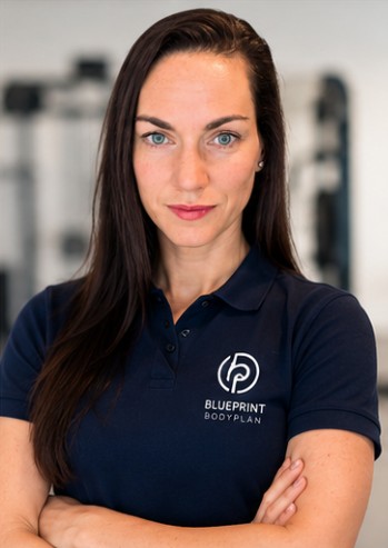 Portret van Joséphine, Coach & Yoga bij Blueprint Bodyplan